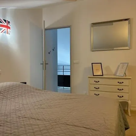 Appartamento Loft-style Apartment, Pierrelatte